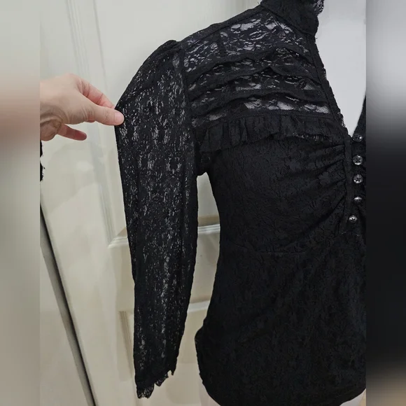 Apt 9 Black Lace v neck Ruffle Detail Long Sleeve Top Blouse S - Picture 8 of 8